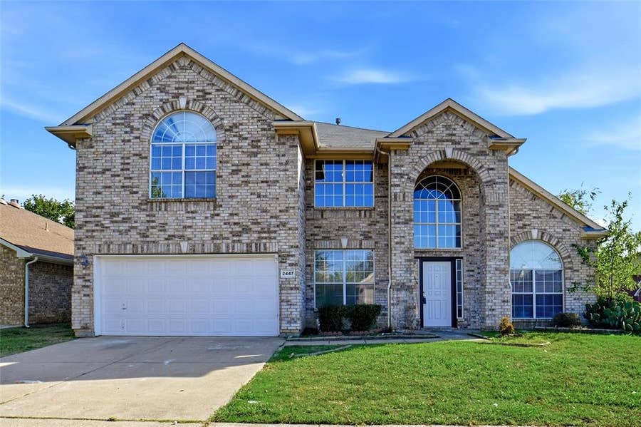 Property photo for 2447 Ranchview Drive, Grand Prairie, TX