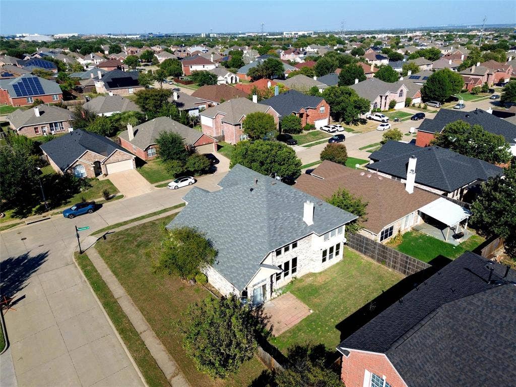 2447 Ranchview Drive, Grand Prairie, TX 75052 2447 Ranchview Drive, Grand Prairie, TX 75052
