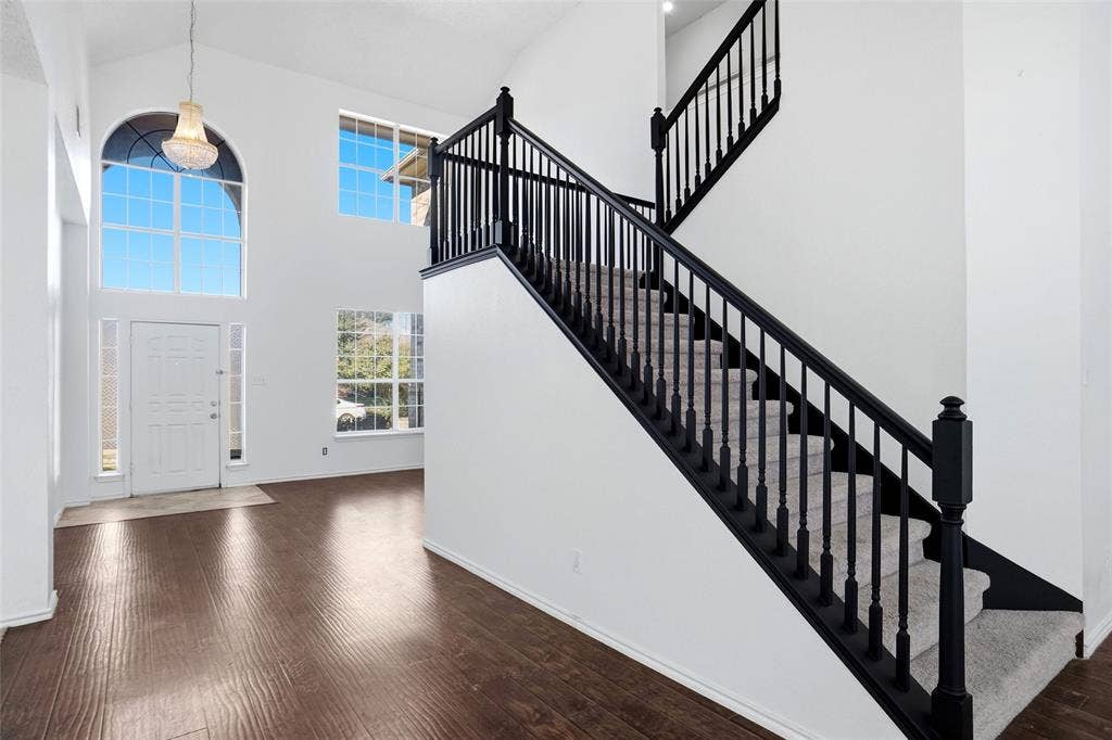 2447 Ranchview Drive, Grand Prairie, TX 75052 2447 Ranchview Drive, Grand Prairie, TX 75052