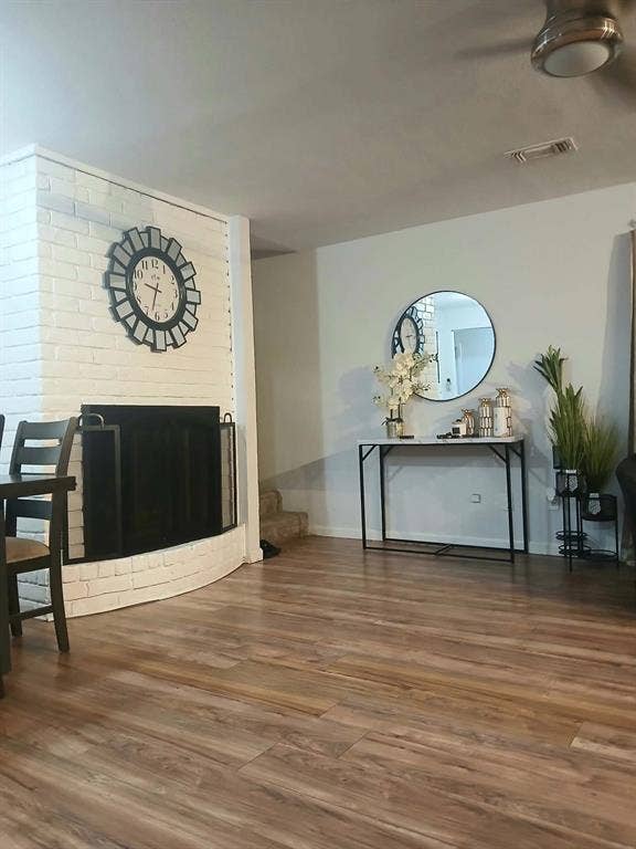 1111 Hickory Street, Irving, TX 75060 1111 Hickory Street, Irving, TX 75060