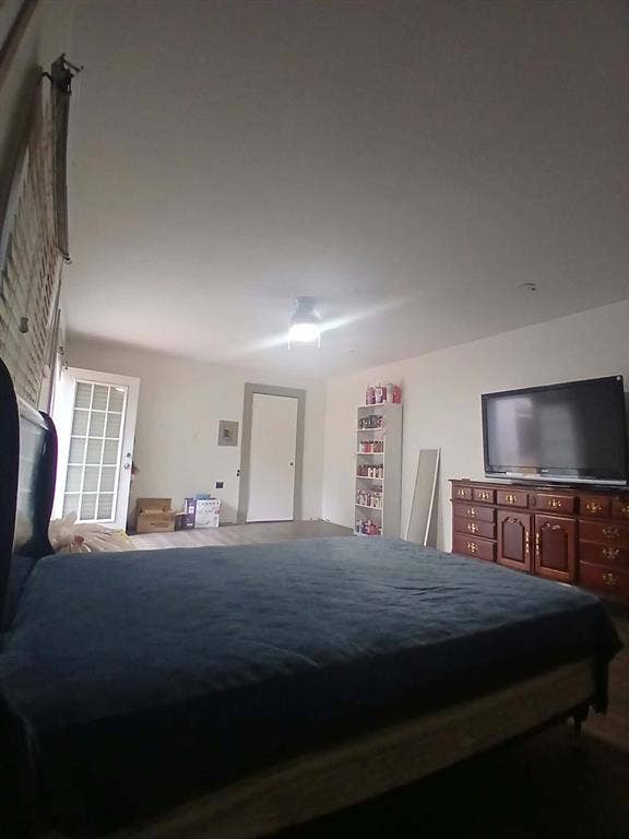 1111 Hickory Street, Irving, TX 75060 1111 Hickory Street, Irving, TX 75060