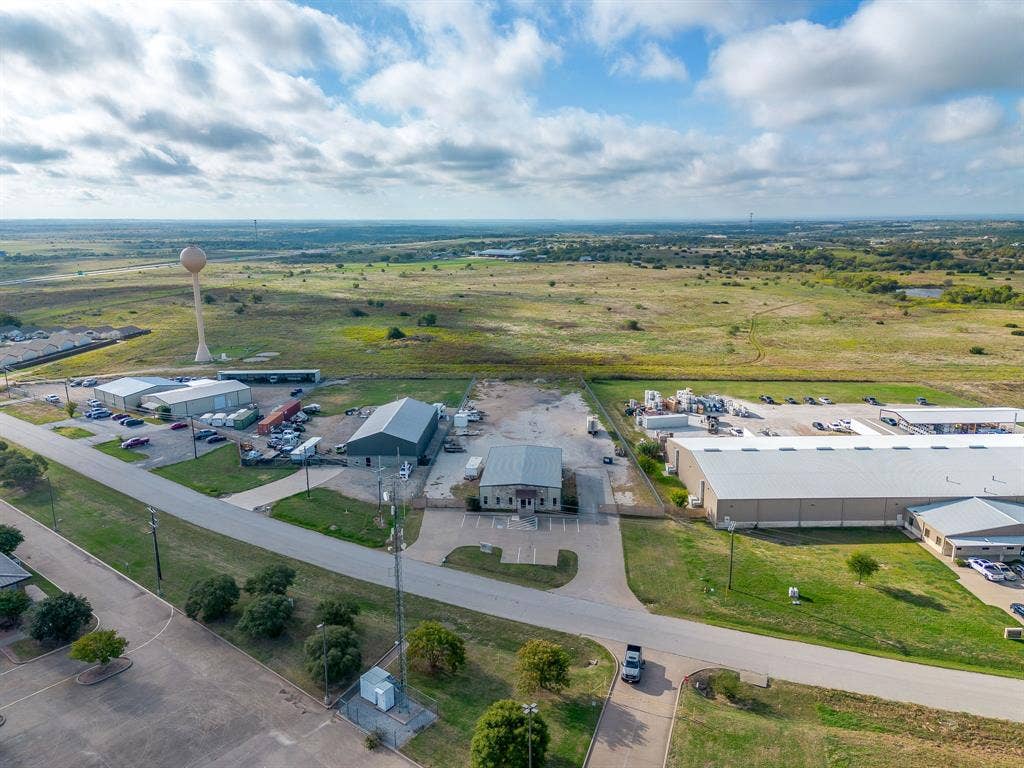 714 Hughie Long Road, Cresson, TX 76035 714 Hughie Long Road, Cresson, TX 76035