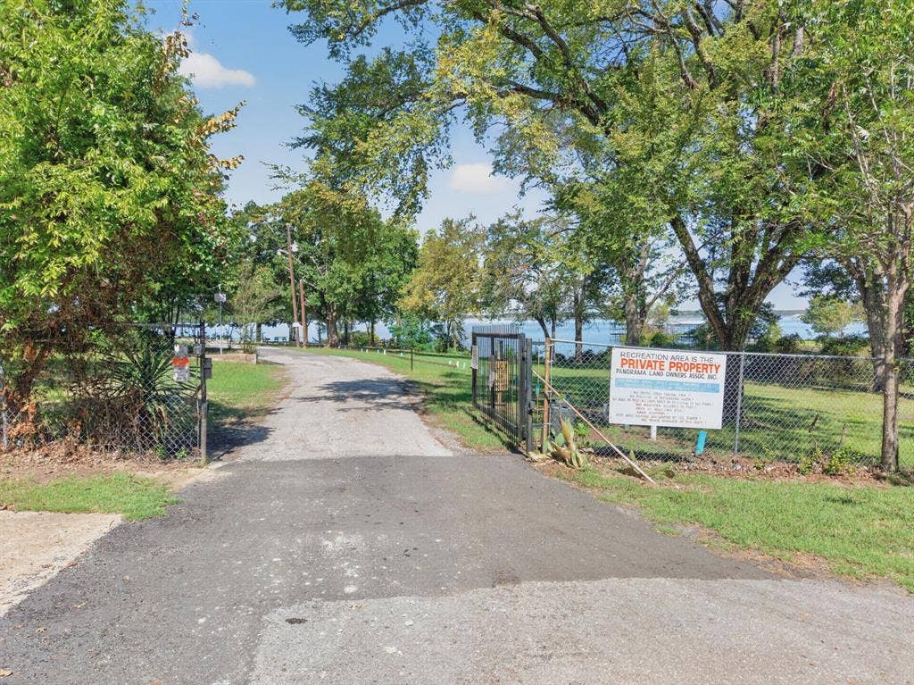 3016 Payne Street, Wills Point, TX 75169