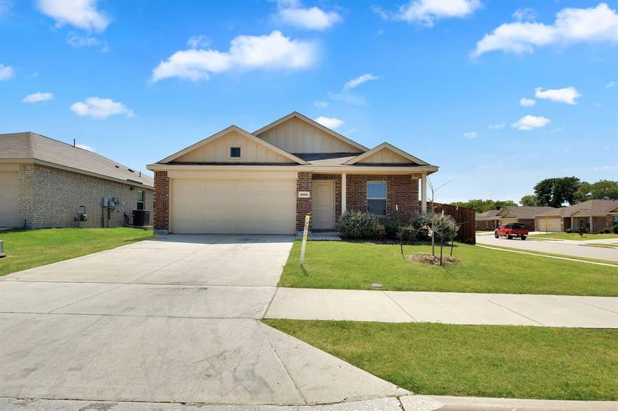 Property photo for 2804 Eppright Drive, Little Elm, TX