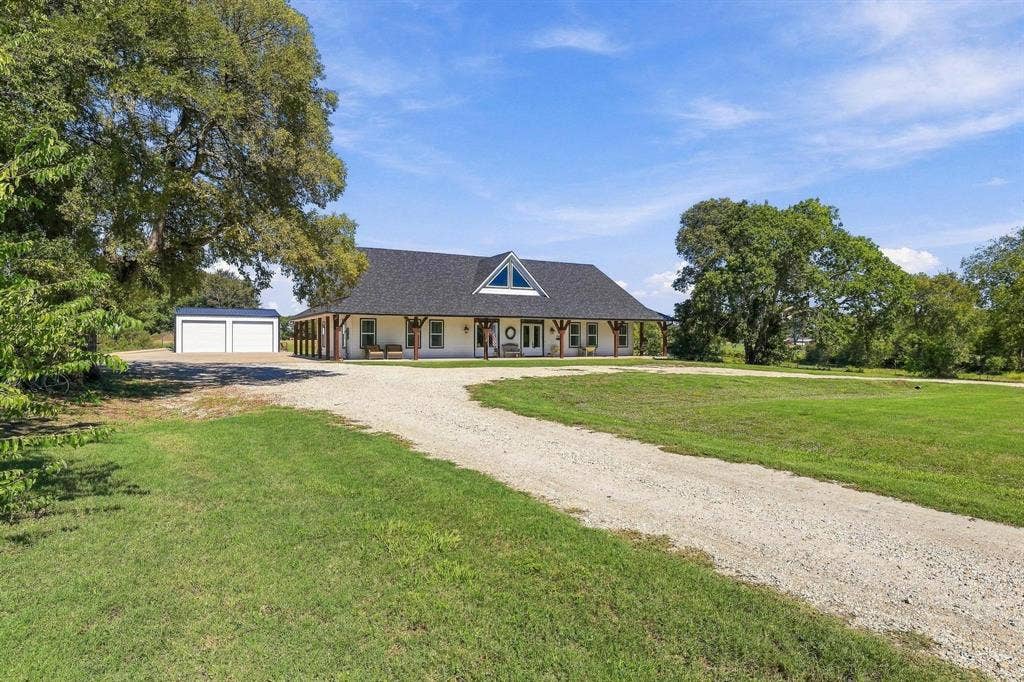 2915 FM 697, Sherman, TX 75090