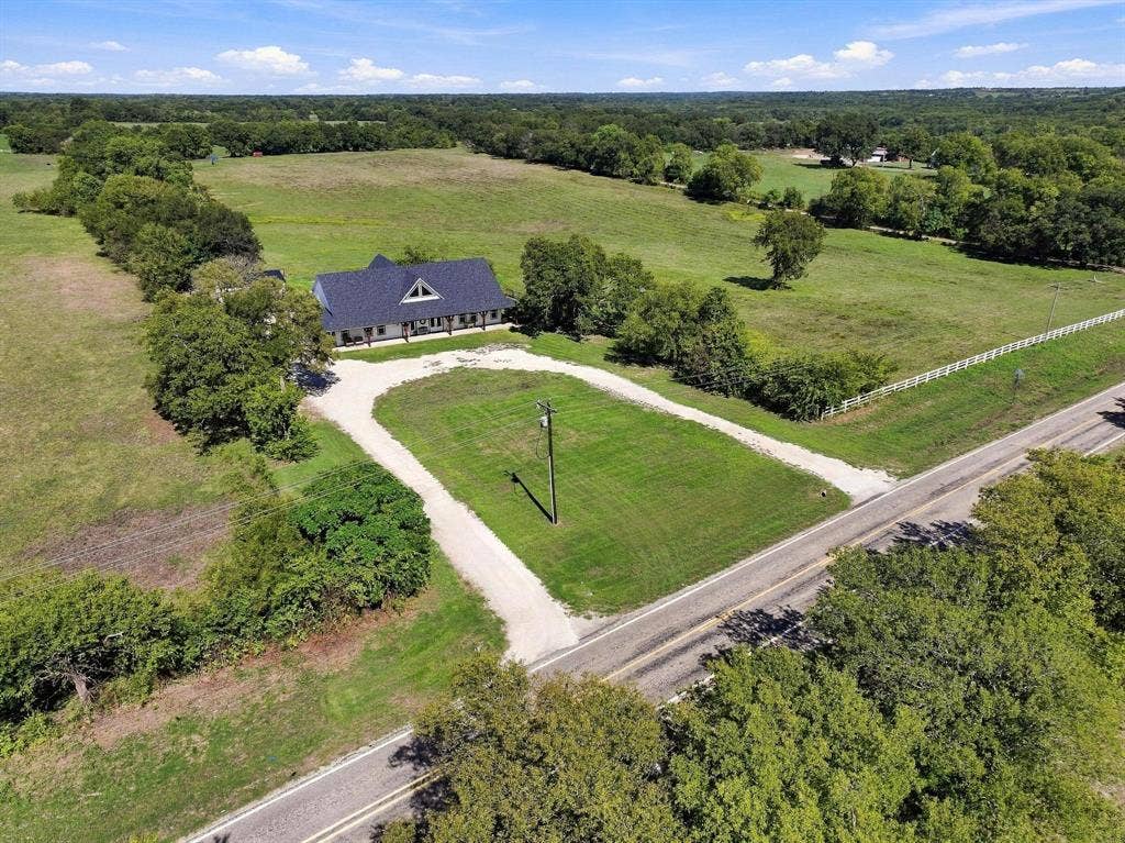 2915 FM 697, Sherman, TX 75090