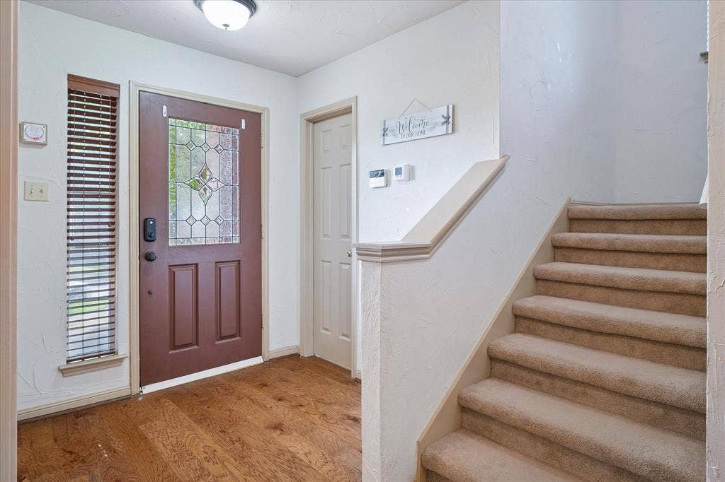 1211 Laguna Place, Carrollton, TX 75006 1211 Laguna Place, Carrollton, TX 75006