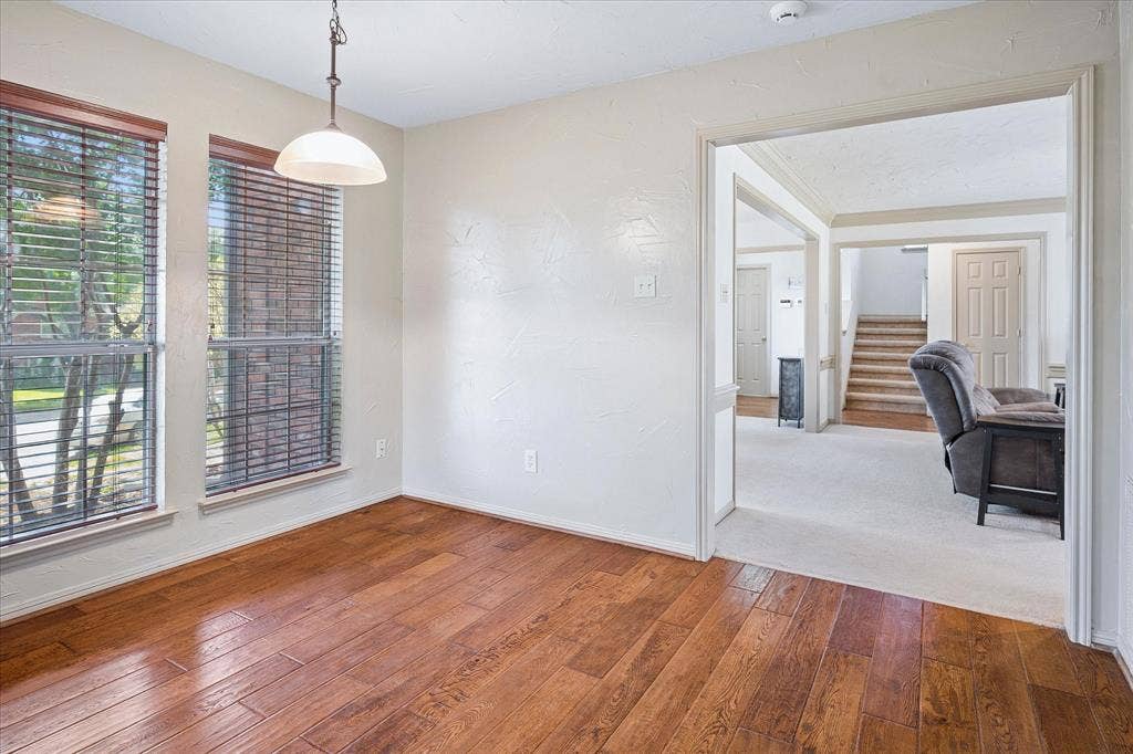 1211 Laguna Place, Carrollton, TX 75006 1211 Laguna Place, Carrollton, TX 75006