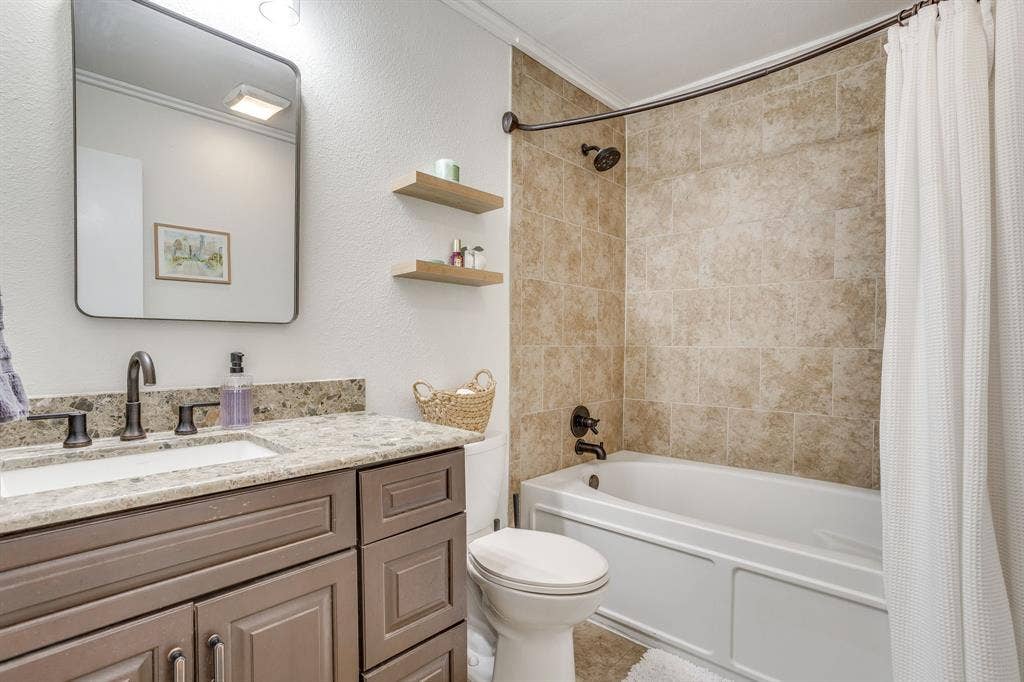 2101 Alder Trail, Grand Prairie, TX 75052