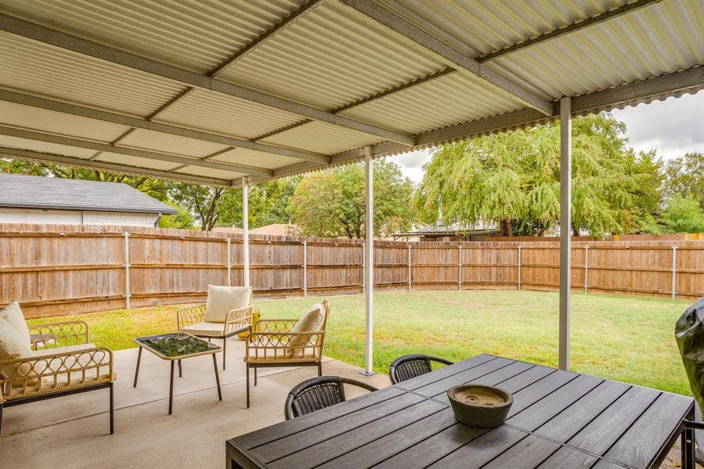 2101 Alder Trail, Grand Prairie, TX 75052