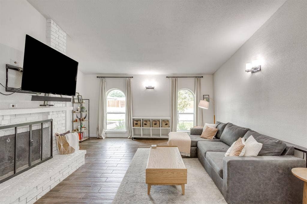 2101 Alder Trail, Grand Prairie, TX 75052