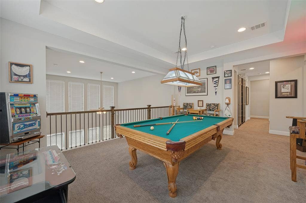 8044 Sarahville Drive, Dallas, TX 75252
