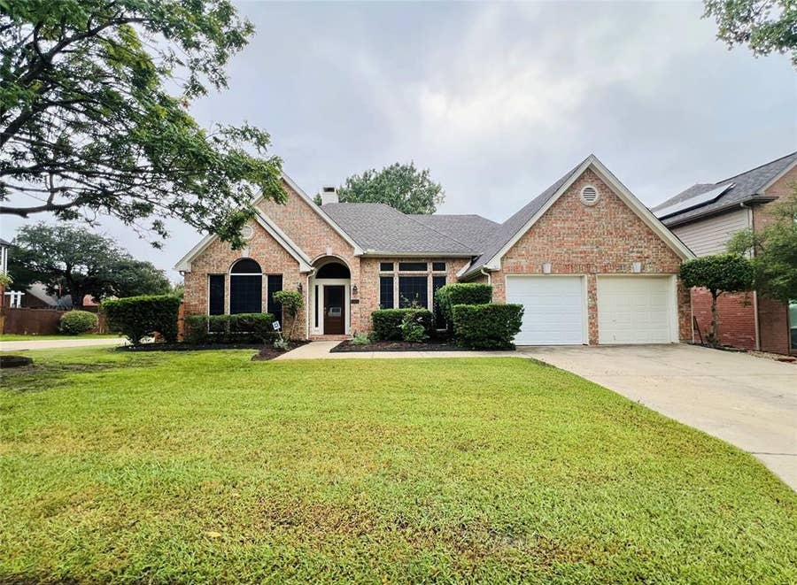 Property photo for 2685 Hillside Drive, Highland Village, TX