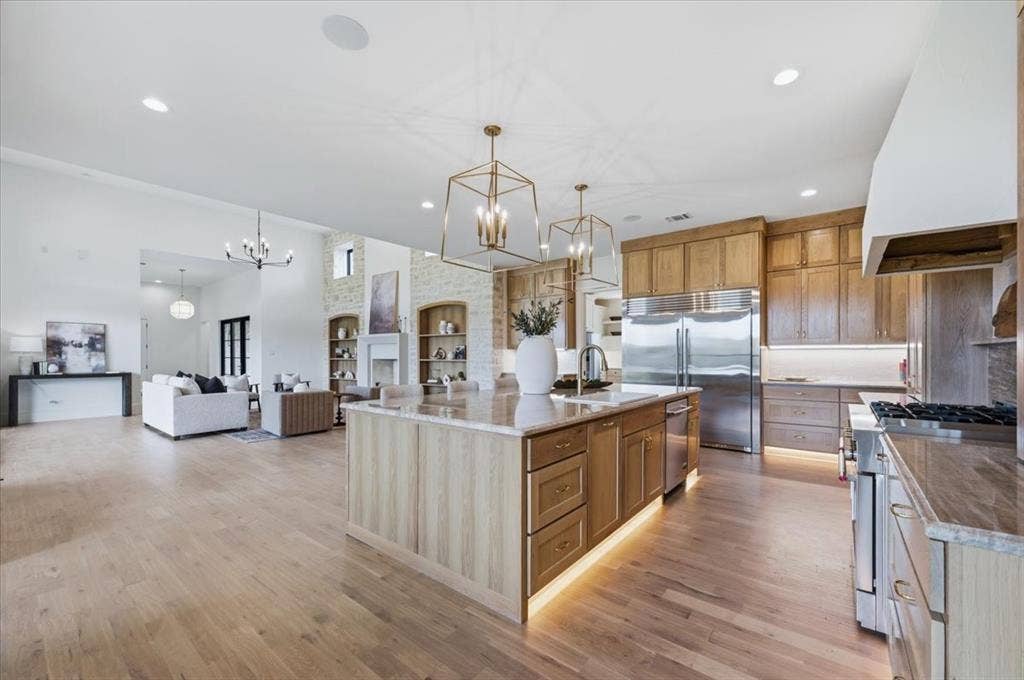 972 San Jacinto Drive, Aledo, TX 76008 972 San Jacinto Drive, Aledo, TX 76008