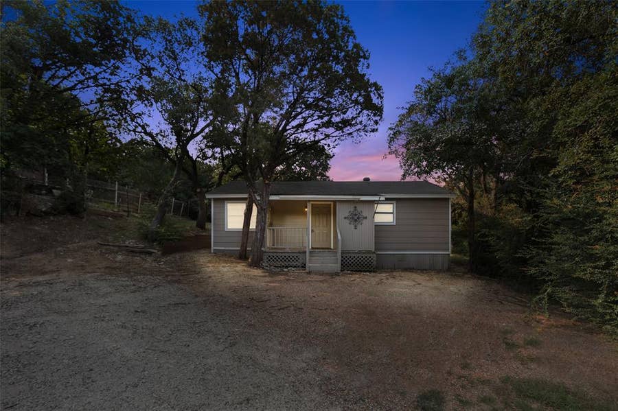 Property photo for 1811 Hidden Valley Road, Granbury, TX