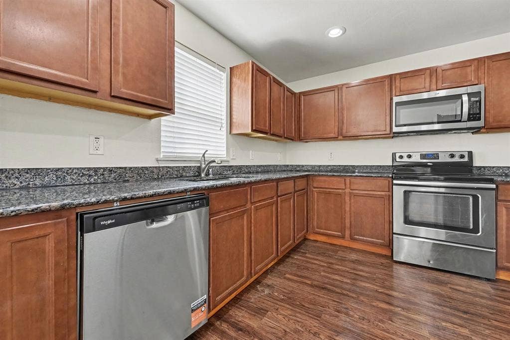 48 Daisy Drive, Fate, TX 75087 48 Daisy Drive, Fate, TX 75087