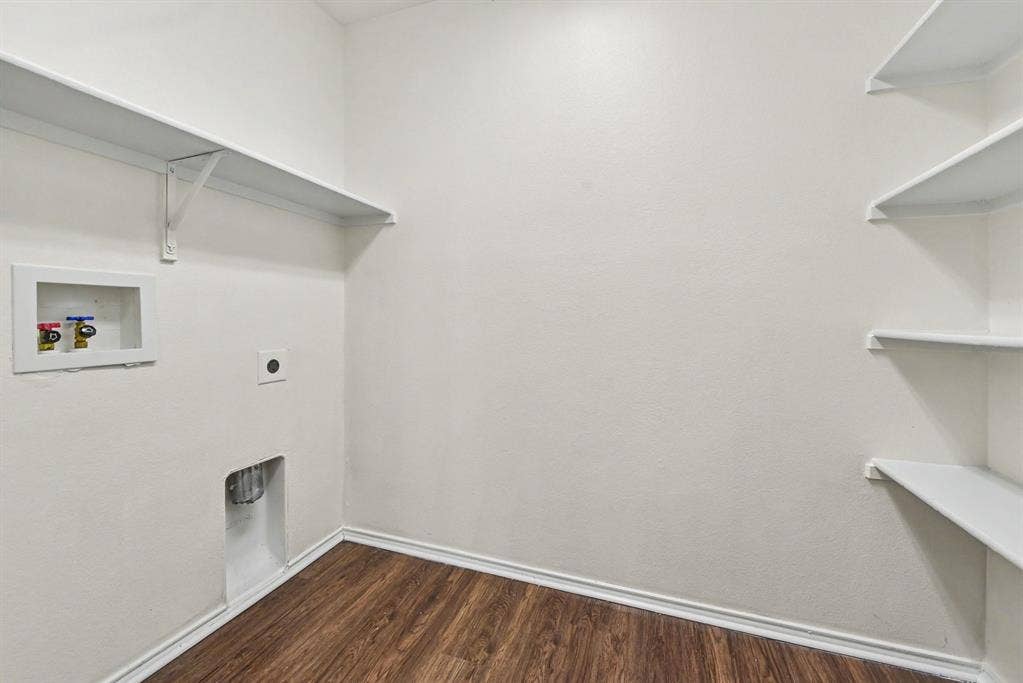 48 Daisy Drive, Fate, TX 75087 48 Daisy Drive, Fate, TX 75087