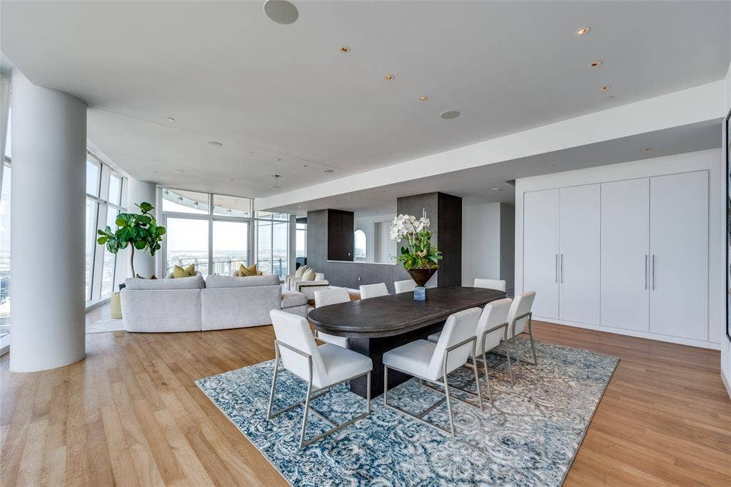 1918 Olive Street, #3601, Dallas, TX 75201