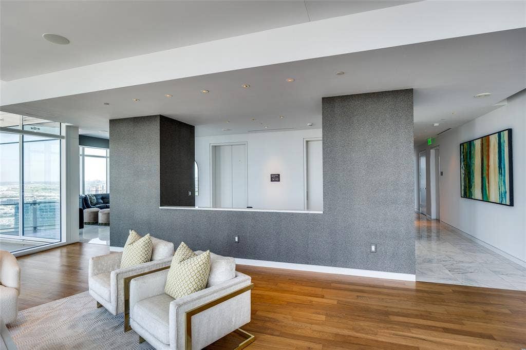 1918 Olive Street, #3601, Dallas, TX 75201