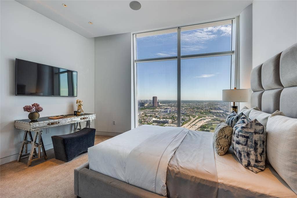 1918 Olive Street, #3601, Dallas, TX 75201