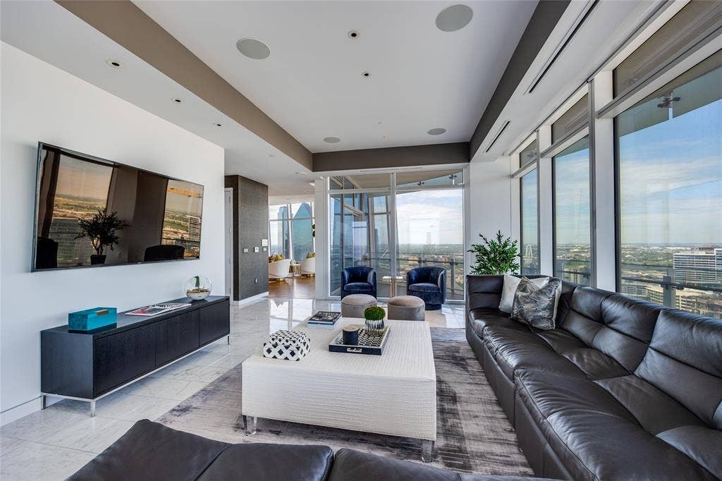 1918 Olive Street, #3601, Dallas, TX 75201