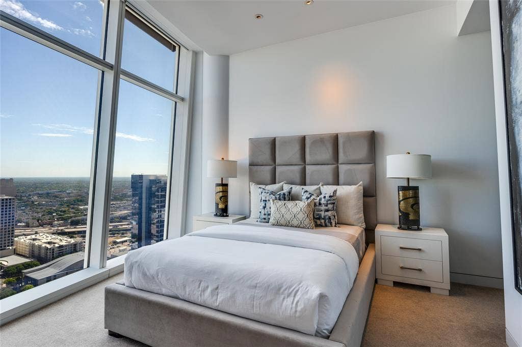 1918 Olive Street, #3601, Dallas, TX 75201