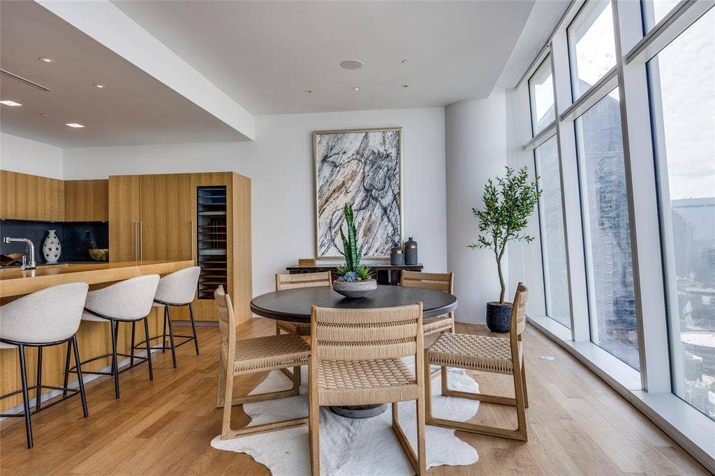 1918 Olive Street, #3601, Dallas, TX 75201