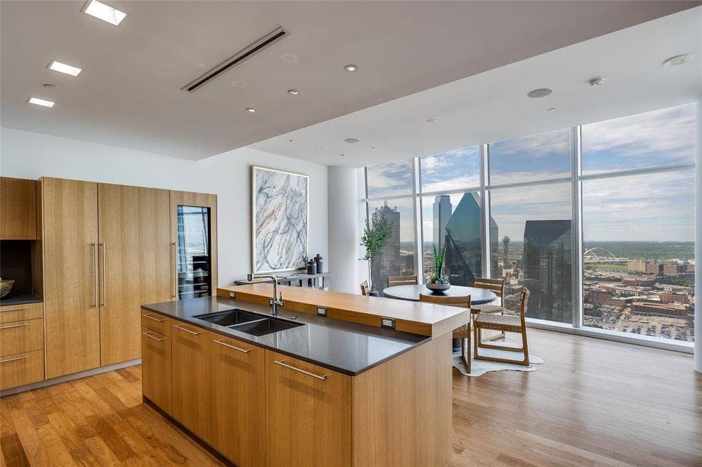 1918 Olive Street, #3601, Dallas, TX 75201