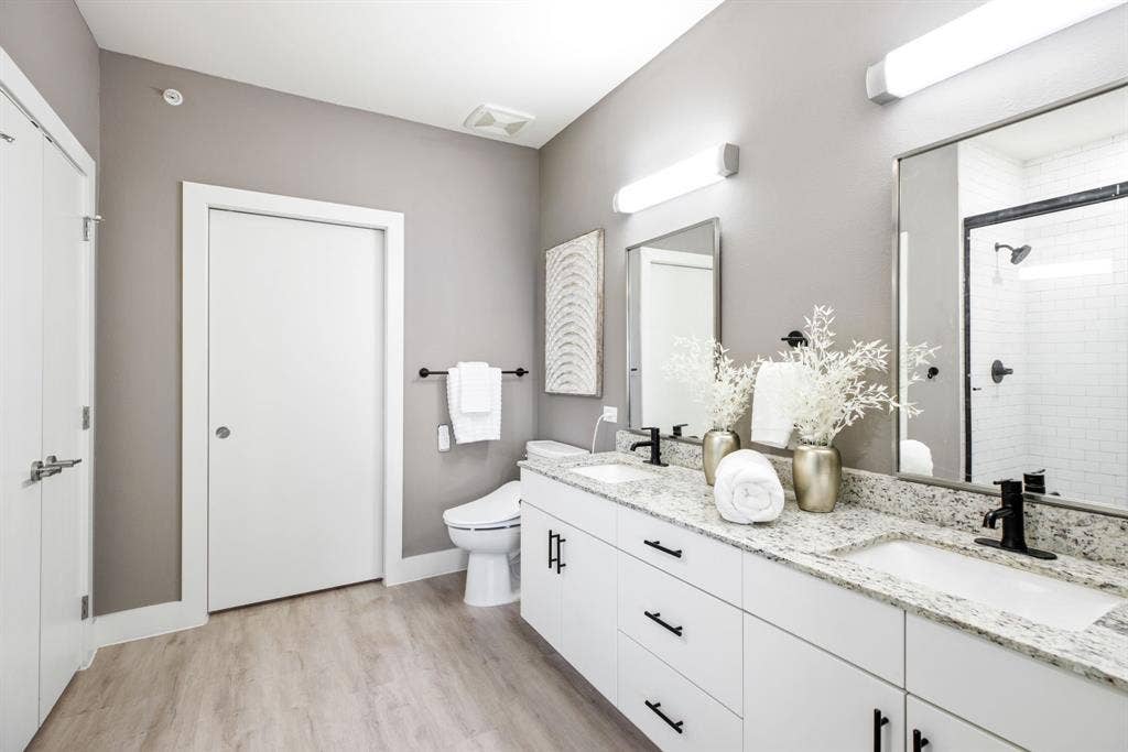 3517 Windhaven Parkway, #2404, Lewisville, TX 75056 3517 Windhaven Parkway, #2404, Lewisville, TX 75056