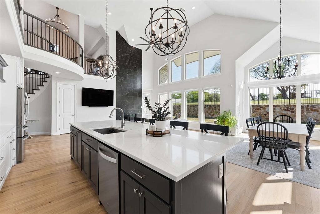 4516 Ravenbank Drive, Rockwall, TX 75087 4516 Ravenbank Drive, Rockwall, TX 75087