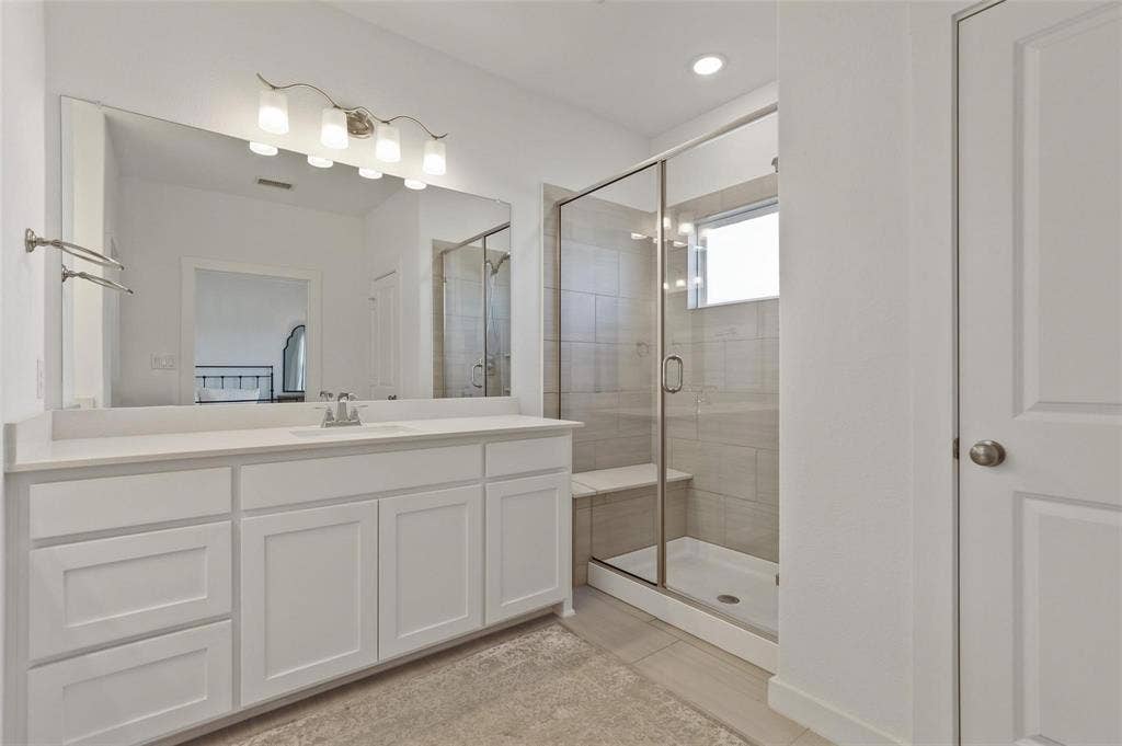 924 Marian Drive, Allen, TX 75013 924 Marian Drive, Allen, TX 75013