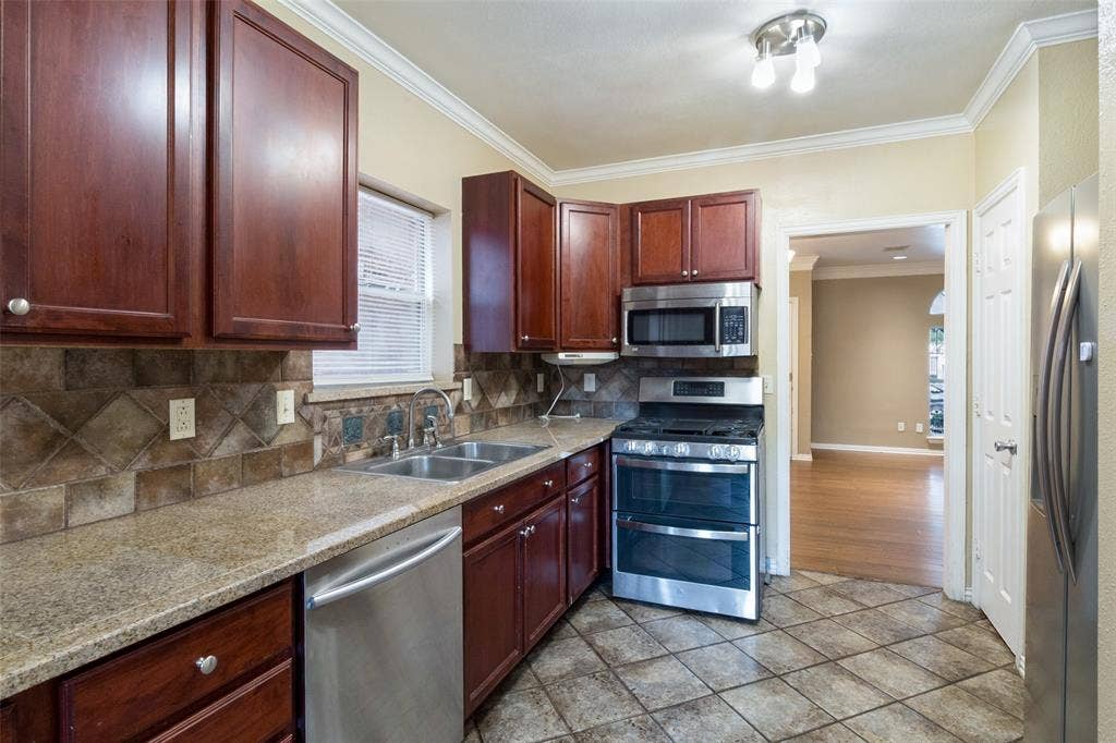 7156 Nicole Place, Dallas, TX 75252 7156 Nicole Place, Dallas, TX 75252