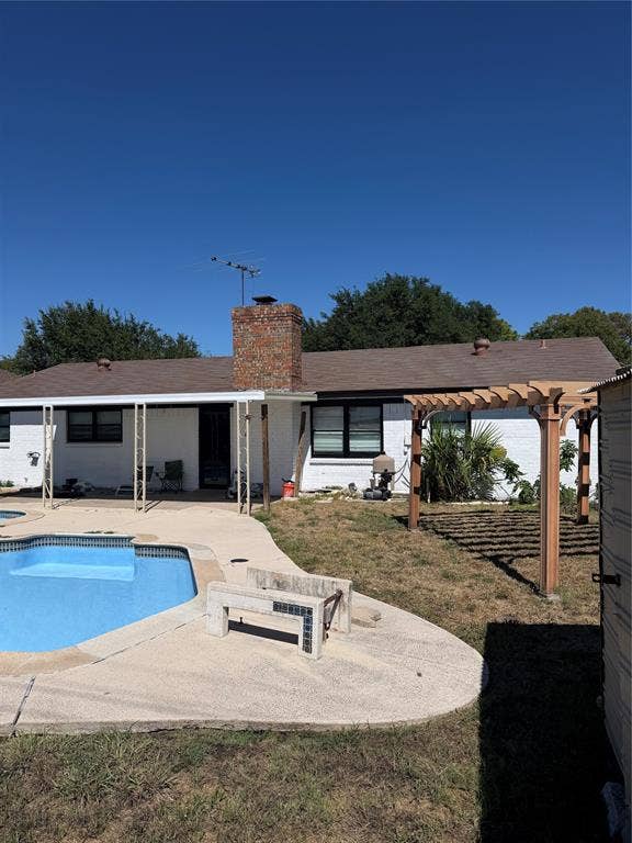 313 Linda Drive, Burleson, TX 76028 313 Linda Drive, Burleson, TX 76028