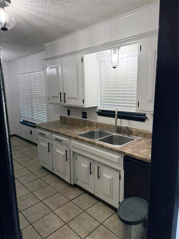 313 Linda Drive, Burleson, TX 76028 313 Linda Drive, Burleson, TX 76028