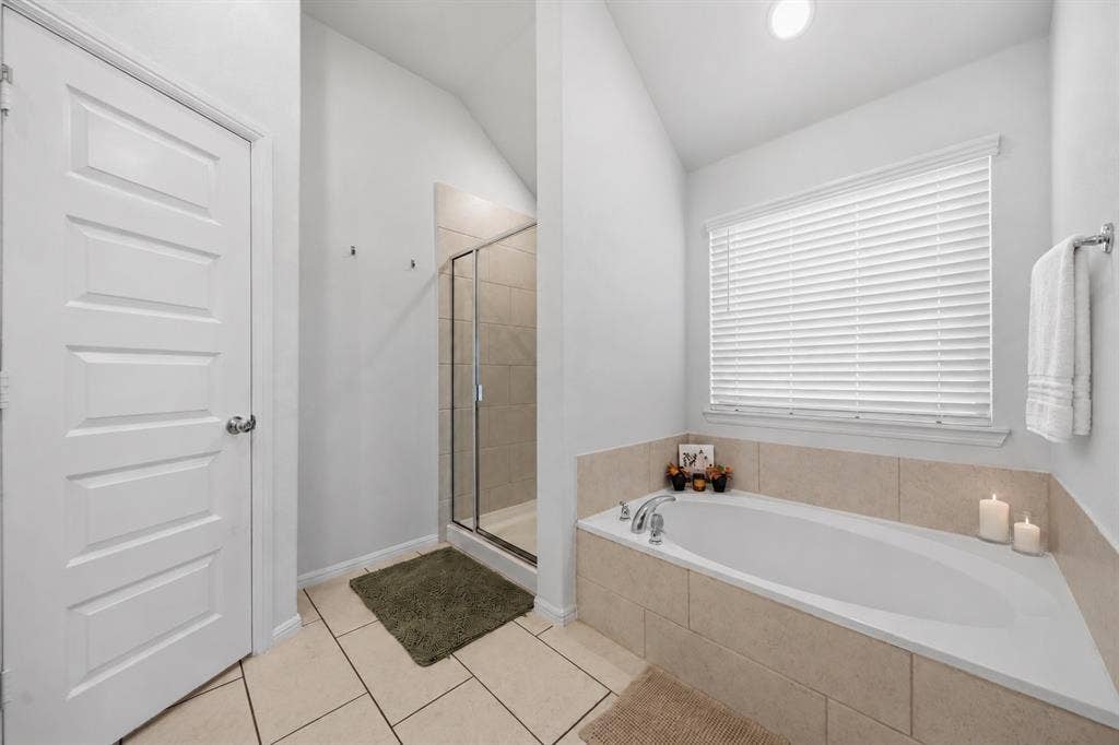 2208 Maplewood Drive, Melissa, TX 75454 2208 Maplewood Drive, Melissa, TX 75454