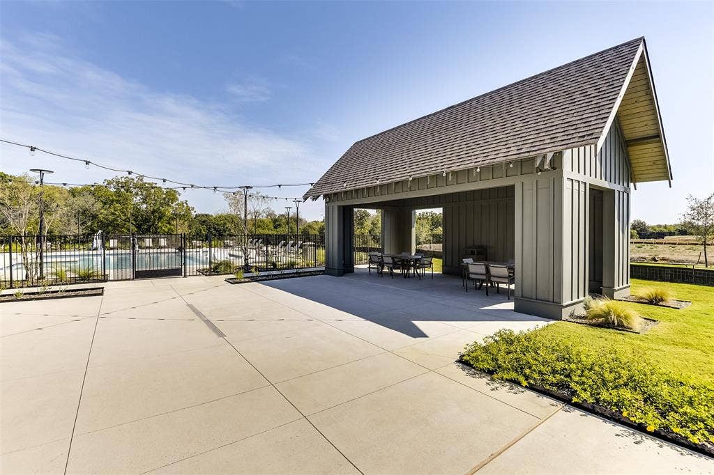 13089 Yellowstone Way, Providence Village, TX 76227