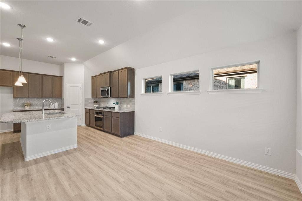 13089 Yellowstone Way, Providence Village, TX 76227
