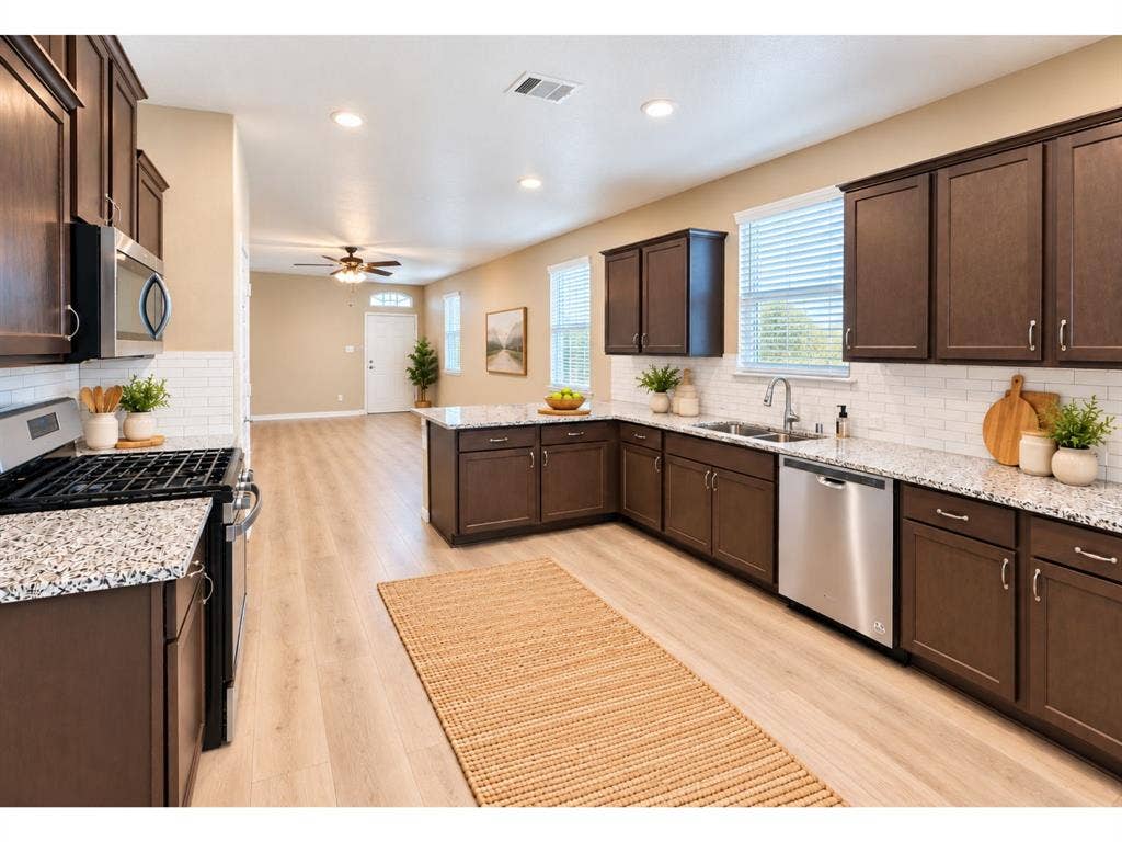1529 Bennington Lane, Celina, TX 75009 1529 Bennington Lane, Celina, TX 75009