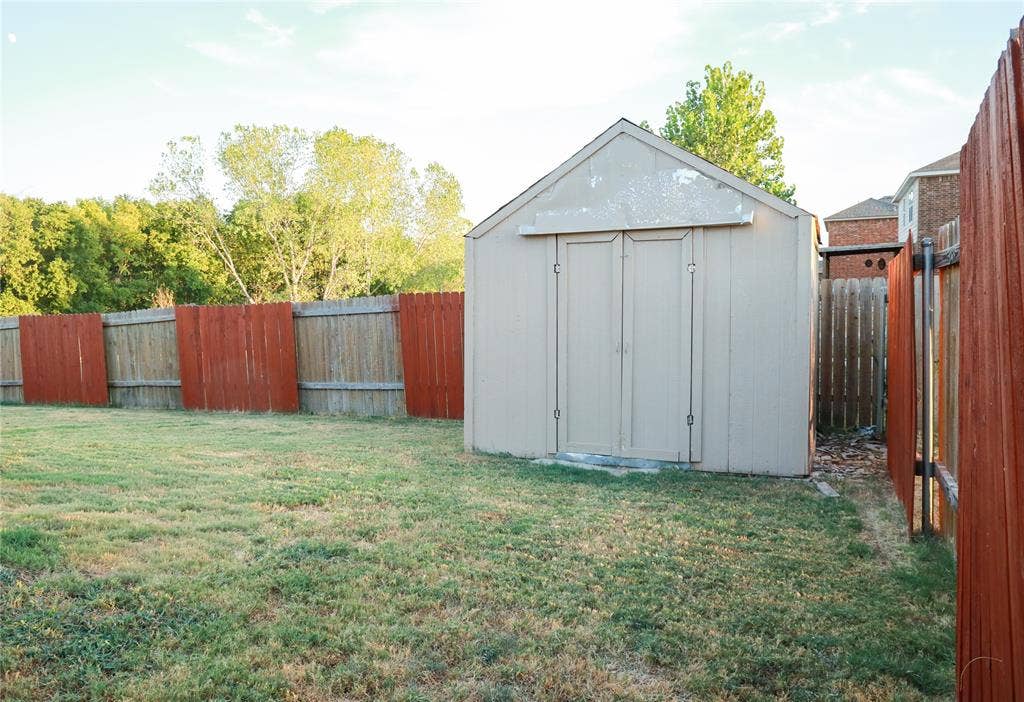 1427 Englemann Drive, Princeton, TX 75407 1427 Englemann Drive, Princeton, TX 75407
