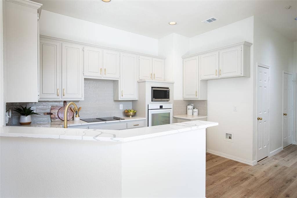 8714 Falls Road, Irving, TX 75063