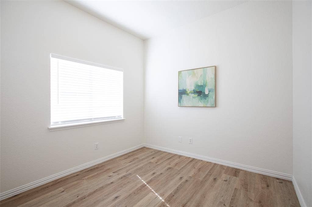 8714 Falls Road, Irving, TX 75063