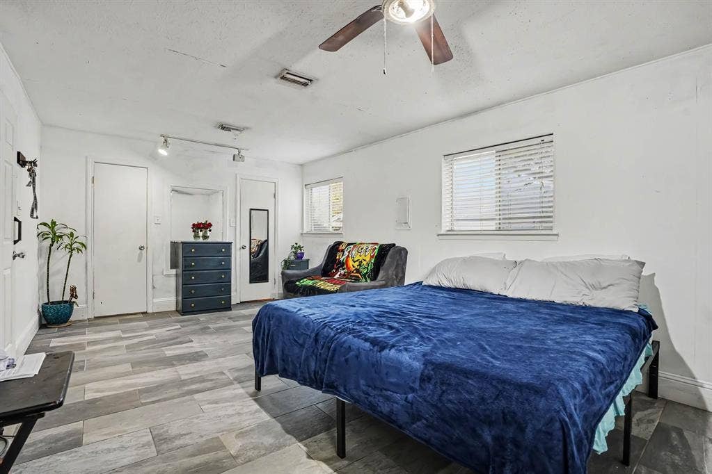310 Blueberry Drive, Duncanville, TX 75116 310 Blueberry Drive, Duncanville, TX 75116