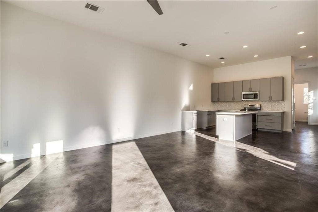805 Melba Street, #B, Dallas, TX 75208 805 Melba Street, #B, Dallas, TX 75208