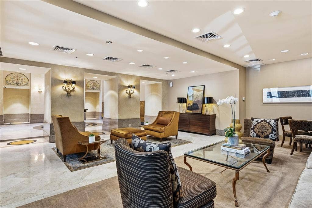 3401 Lee Parkway, #409, Dallas, TX 75219 3401 Lee Parkway, #409, Dallas, TX 75219