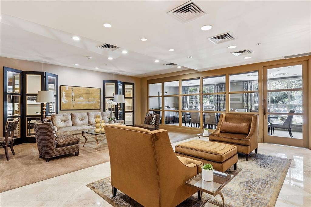 3401 Lee Parkway, #409, Dallas, TX 75219 3401 Lee Parkway, #409, Dallas, TX 75219