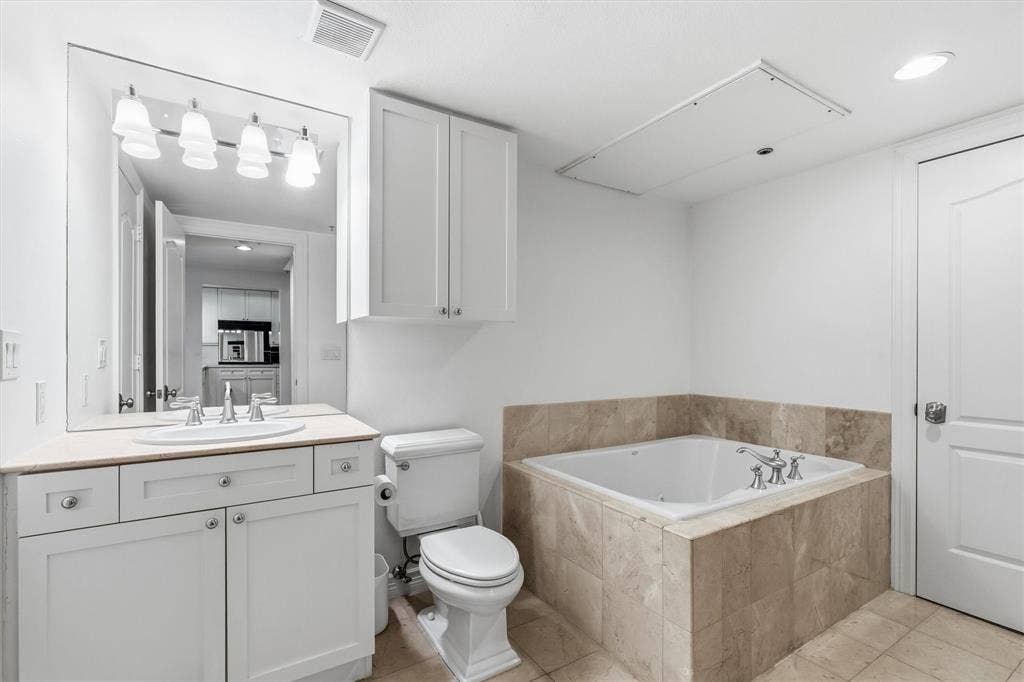 3401 Lee Parkway, #409, Dallas, TX 75219 3401 Lee Parkway, #409, Dallas, TX 75219