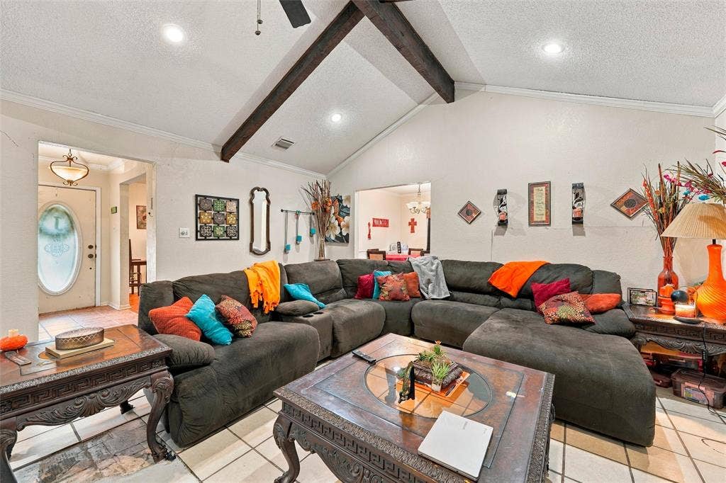 301 Brenda Drive, Hewitt, TX 76643 301 Brenda Drive, Hewitt, TX 76643