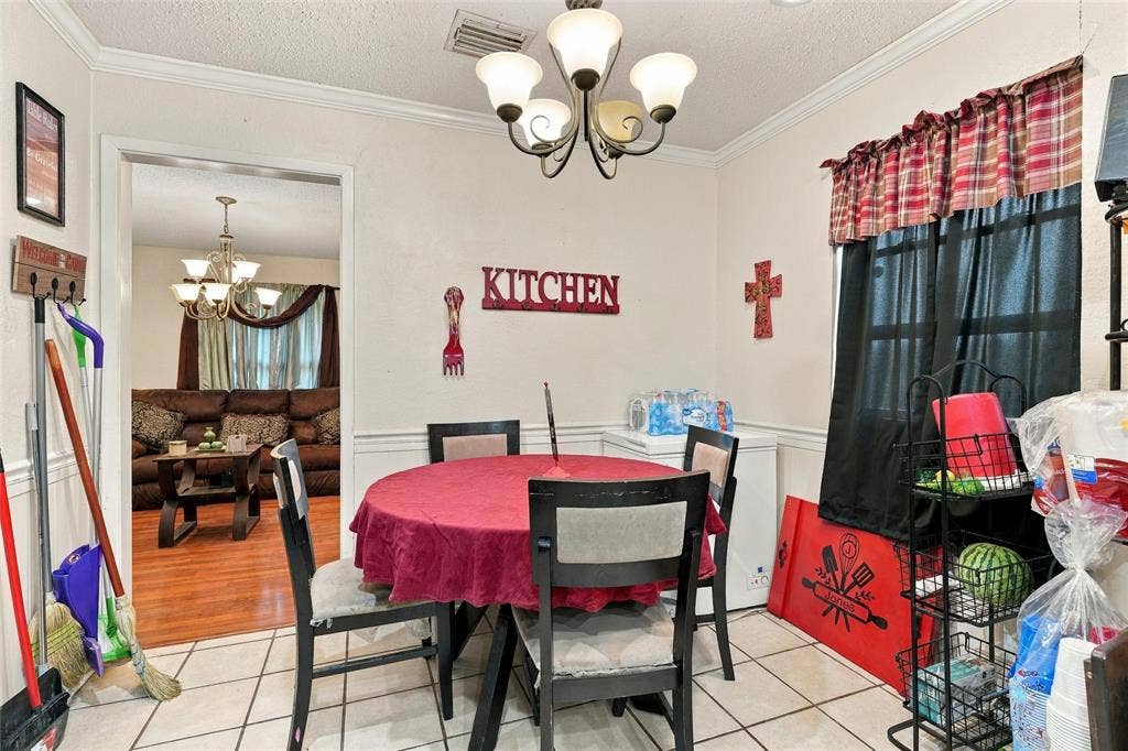 301 Brenda Drive, Hewitt, TX 76643 301 Brenda Drive, Hewitt, TX 76643