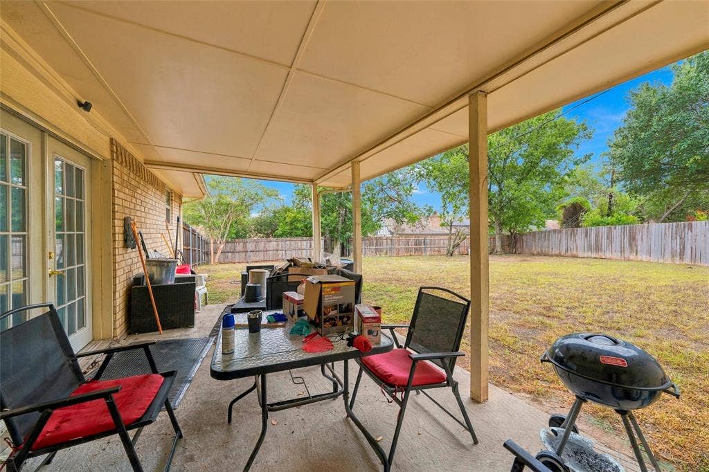 301 Brenda Drive, Hewitt, TX 76643 301 Brenda Drive, Hewitt, TX 76643
