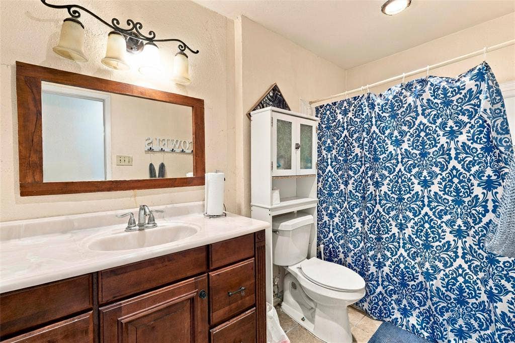301 Brenda Drive, Hewitt, TX 76643 301 Brenda Drive, Hewitt, TX 76643